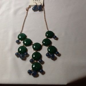 🆕Core Statement and Earrings Set